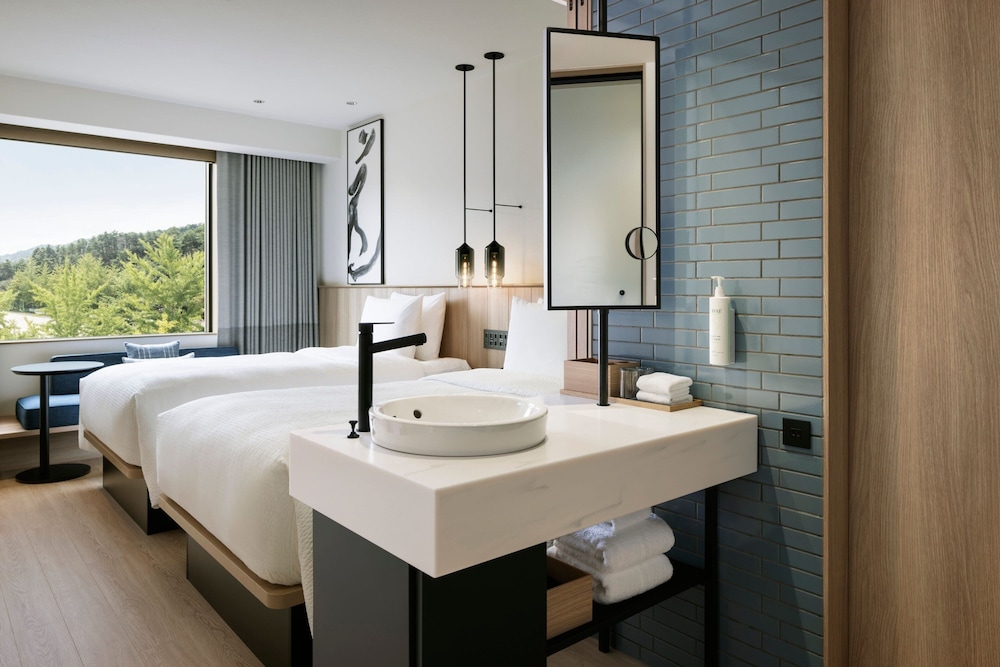 fairfield by marriott hyogo kannabe highland