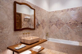 al samriya autograph collection