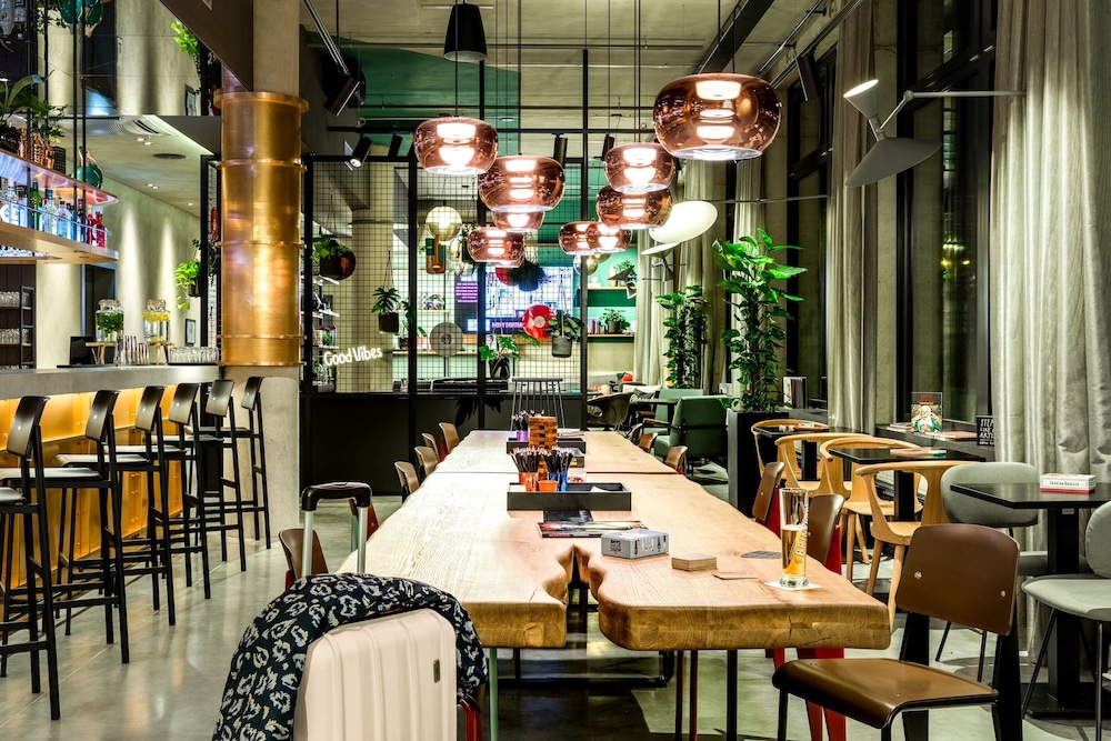 moxy dortmund a marriott hotel