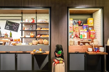 moxy dortmund a marriott hotel