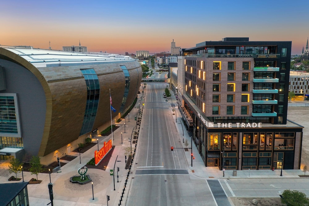 the trade autograph collection