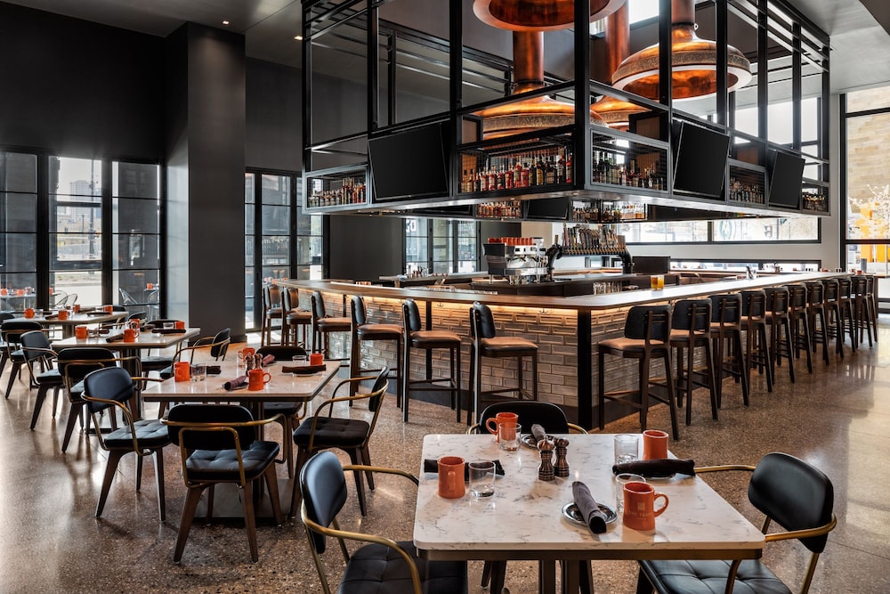 the trade autograph collection