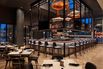 the trade autograph collection