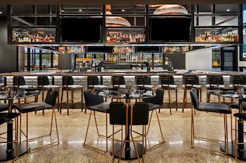 the trade autograph collection