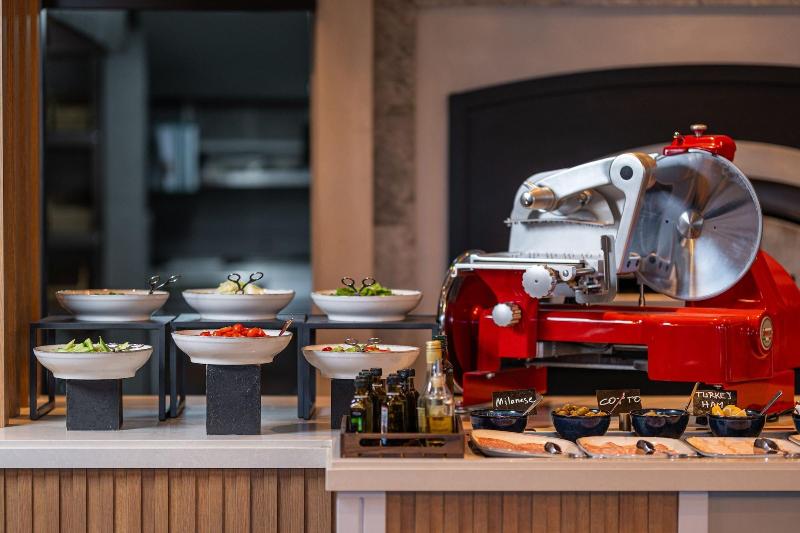 tirana marriott