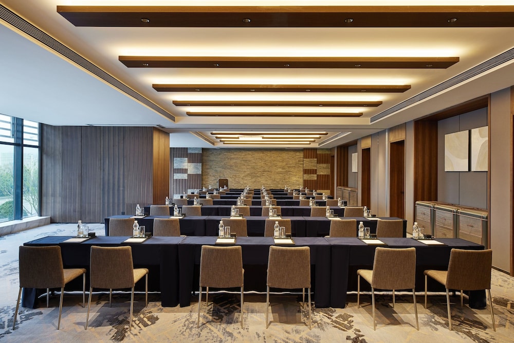 sheraton yiyang four points hotel