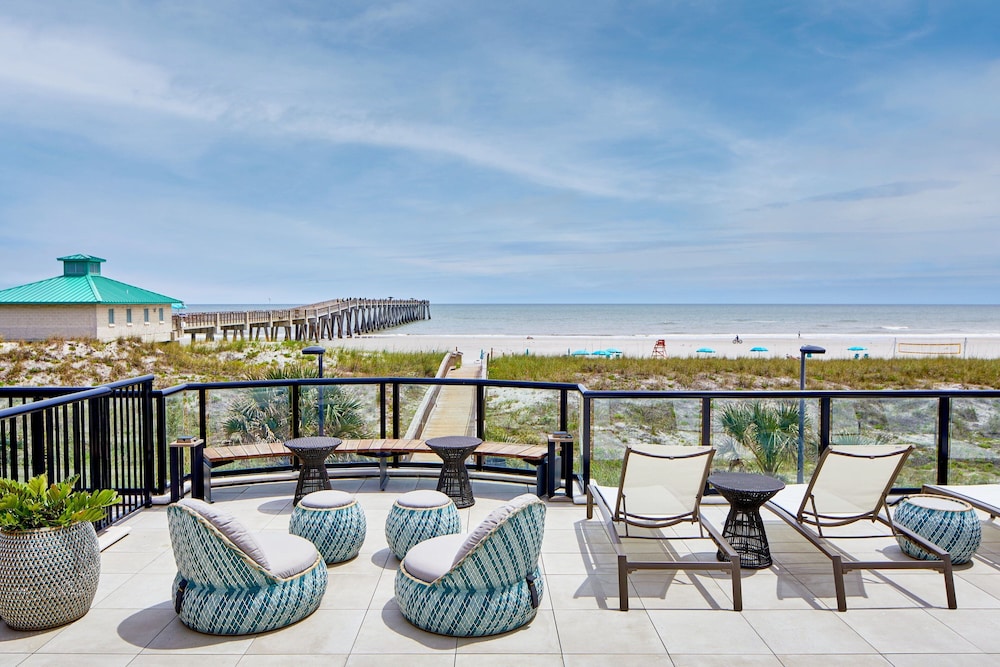 springhill suites by marriott jacksonville beach oceanfront