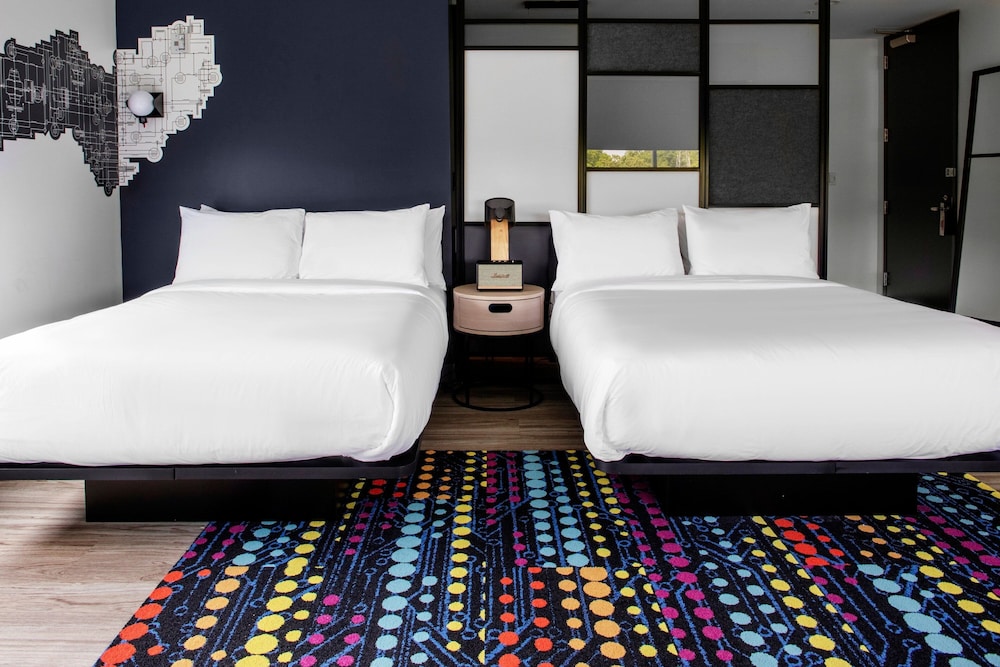 aloft nashville airport