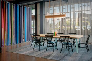 aloft nashville airport