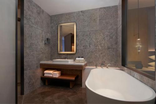 courtyard by marriott chongli