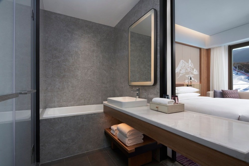 courtyard by marriott chongli
