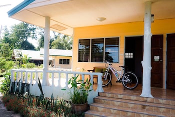 The Country Lake Nature Lodge Hotel,Nam Song>>Nakhon Sawan,3 star