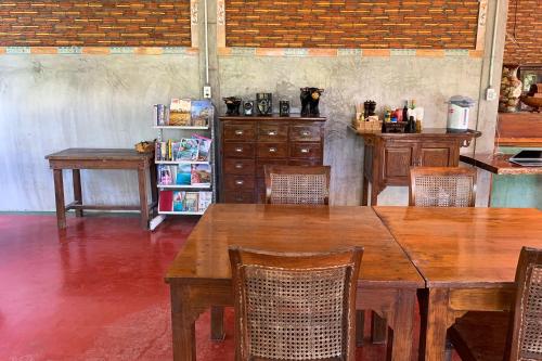 the country lake nature lodge hotel