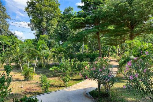 the country lake nature lodge hotel