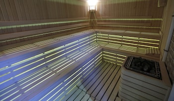 world point reis inn hotel