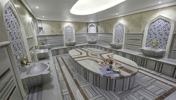 world point reis inn hotel