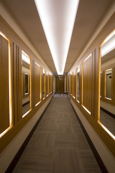 world point reis inn hotel