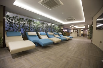 world point reis inn hotel