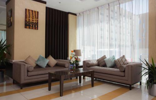 plaza business hotel