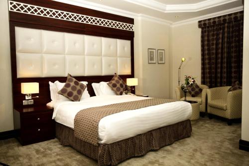 plaza business hotel