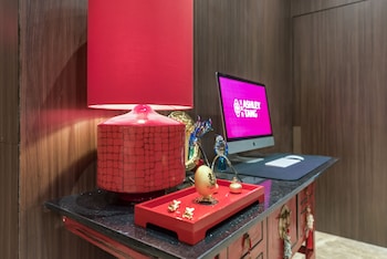 ashley tang menteng jakarta