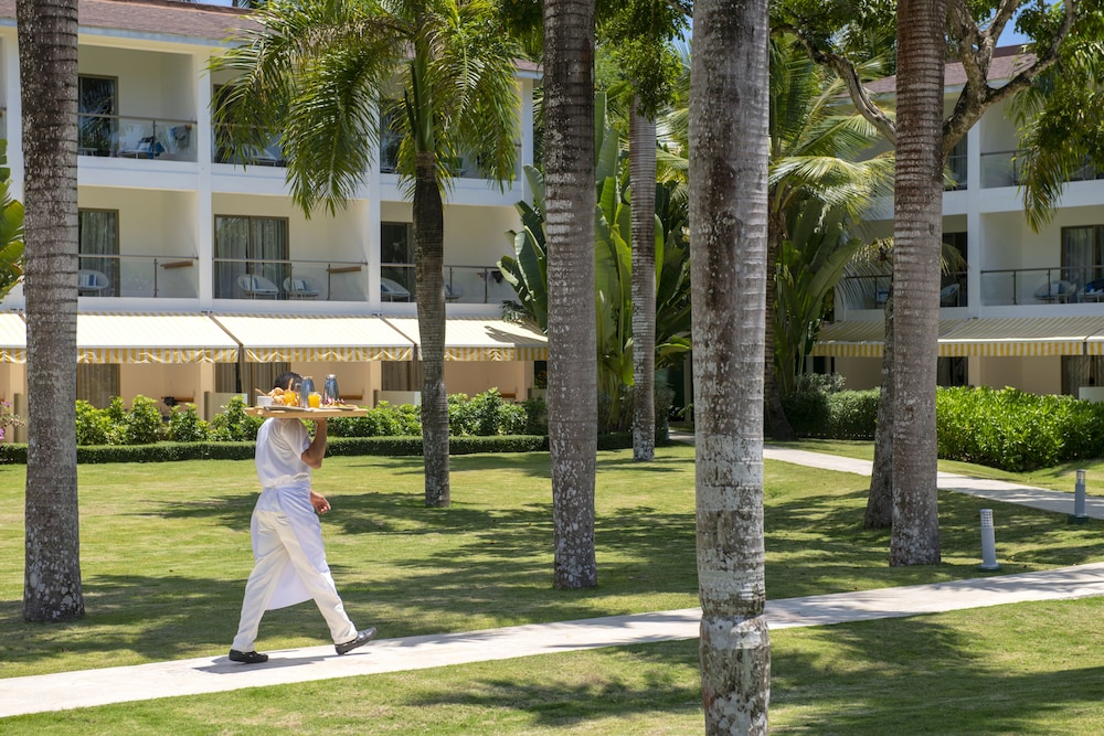viva v samana by wyndham a trademark adults all inclusive
