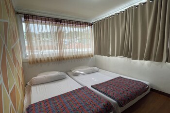 wooden house villa lembang