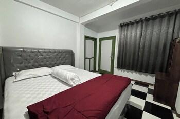 wooden house villa lembang