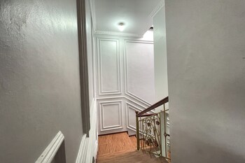 wooden house villa lembang