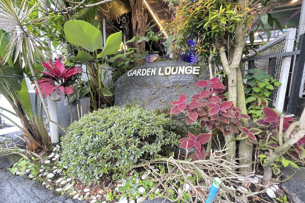 wooden house villa lembang