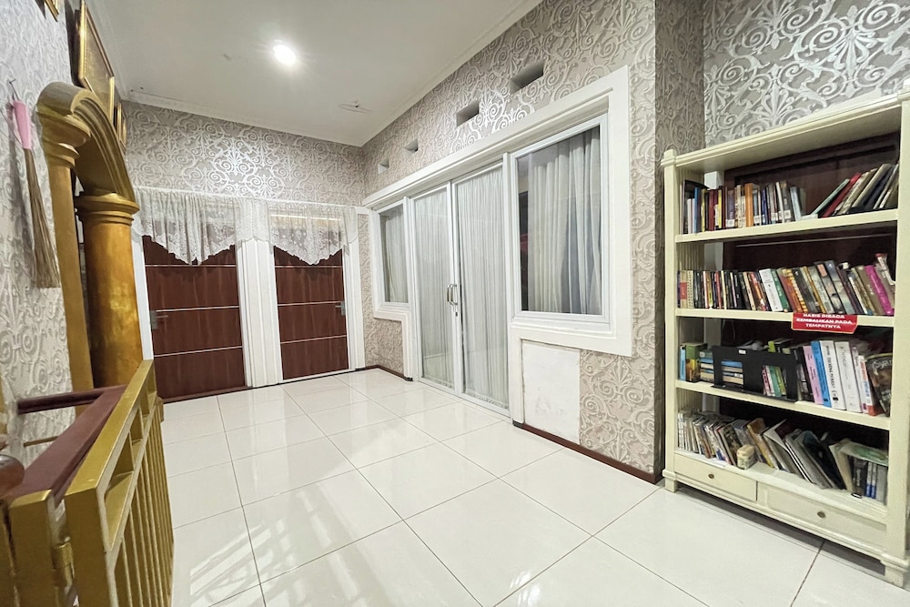 wooden house villa lembang