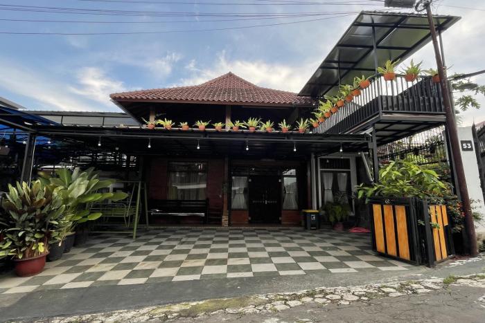 wooden house villa lembang