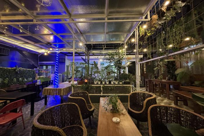 wooden house villa lembang