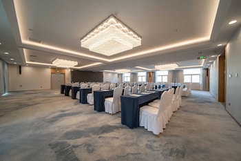 holiday inn express zhengzhou guancheng