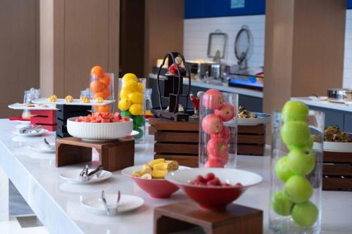 holiday inn express zhengzhou guancheng