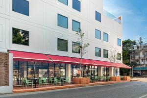 ibis chiang mai nimman journeyhub