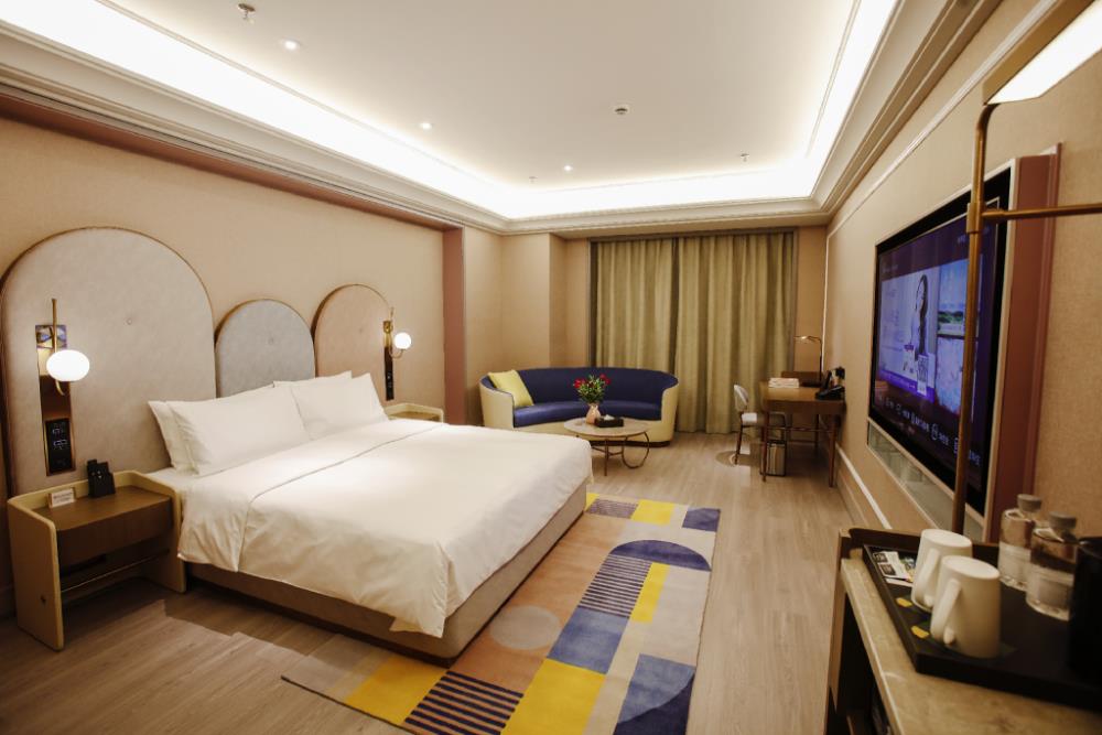 madison hotel urumqi railway station wanda pl