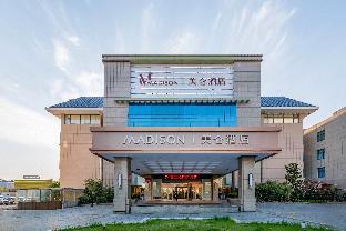 madison hotel tai mountain scenic spot