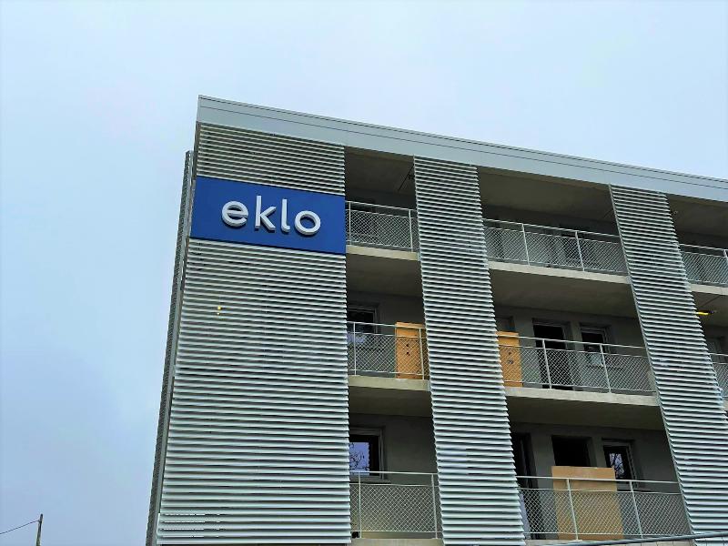 eklo paris roissy cdg airport