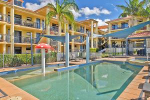 south pacific apartments port macquarie