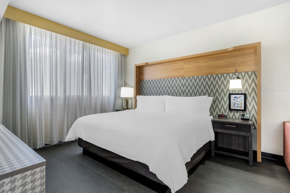 holiday inn orlando intl drive conv center