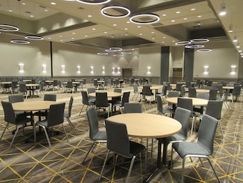 holiday inn orlando intl drive conv center