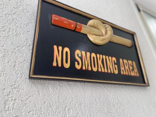 maya guest house german colony