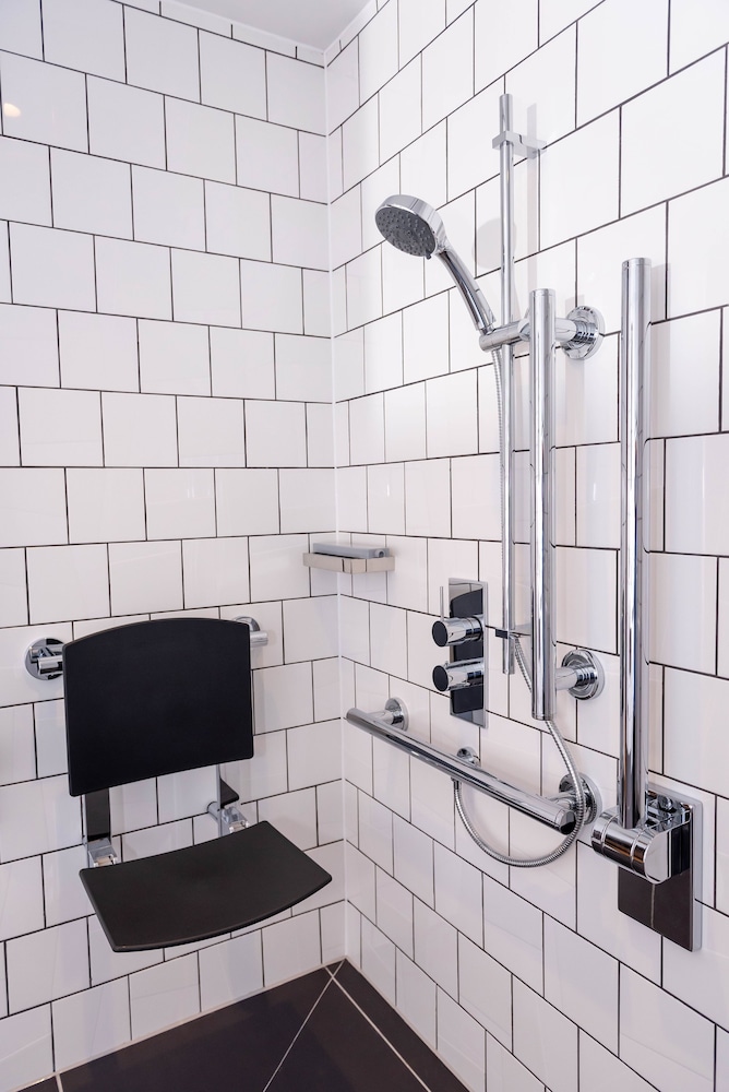 the wesley camden town