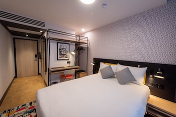 the wesley camden town