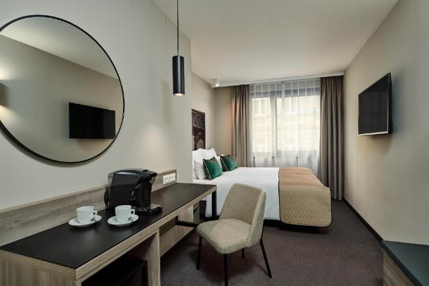 leonardo hotel vienna otto wagner