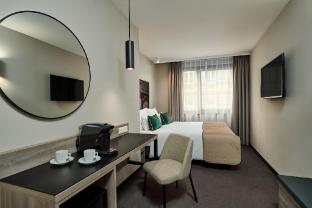 leonardo hotel vienna otto wagner