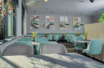 leonardo hotel vienna otto wagner