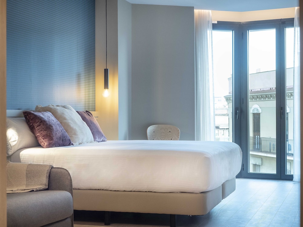 arcelon hotel