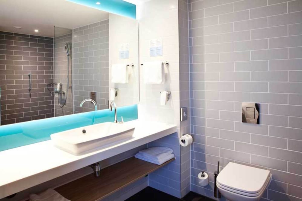 holiday inn express and suites basel allschwil